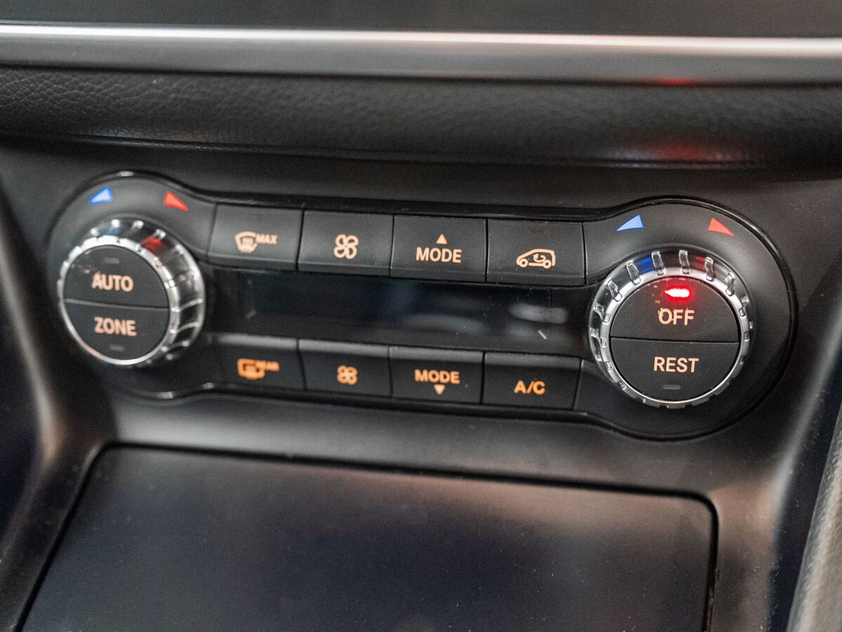 Mercedes-Benz CLA 2015 - фото автомобиля