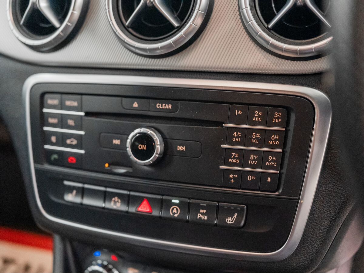 Mercedes-Benz CLA 2015 - фото автомобиля