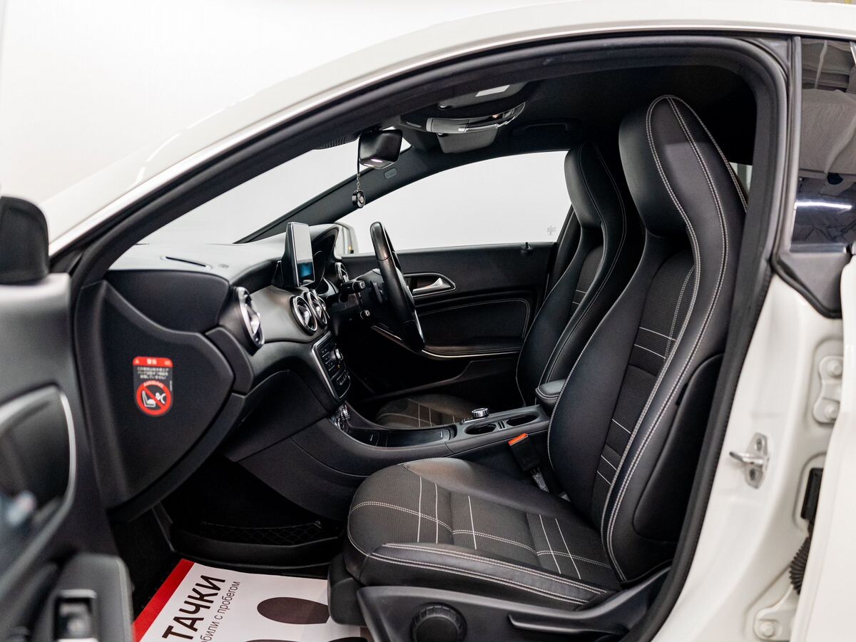 Mercedes-Benz CLA 2015 - фото автомобиля