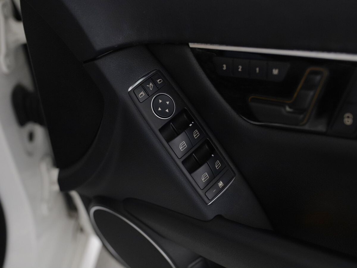 Mercedes-Benz C-Класс 2013 - фото автомобиля