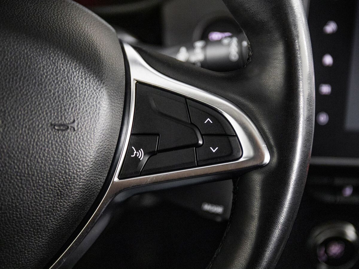 Renault Arkana 2021 - фото автомобиля