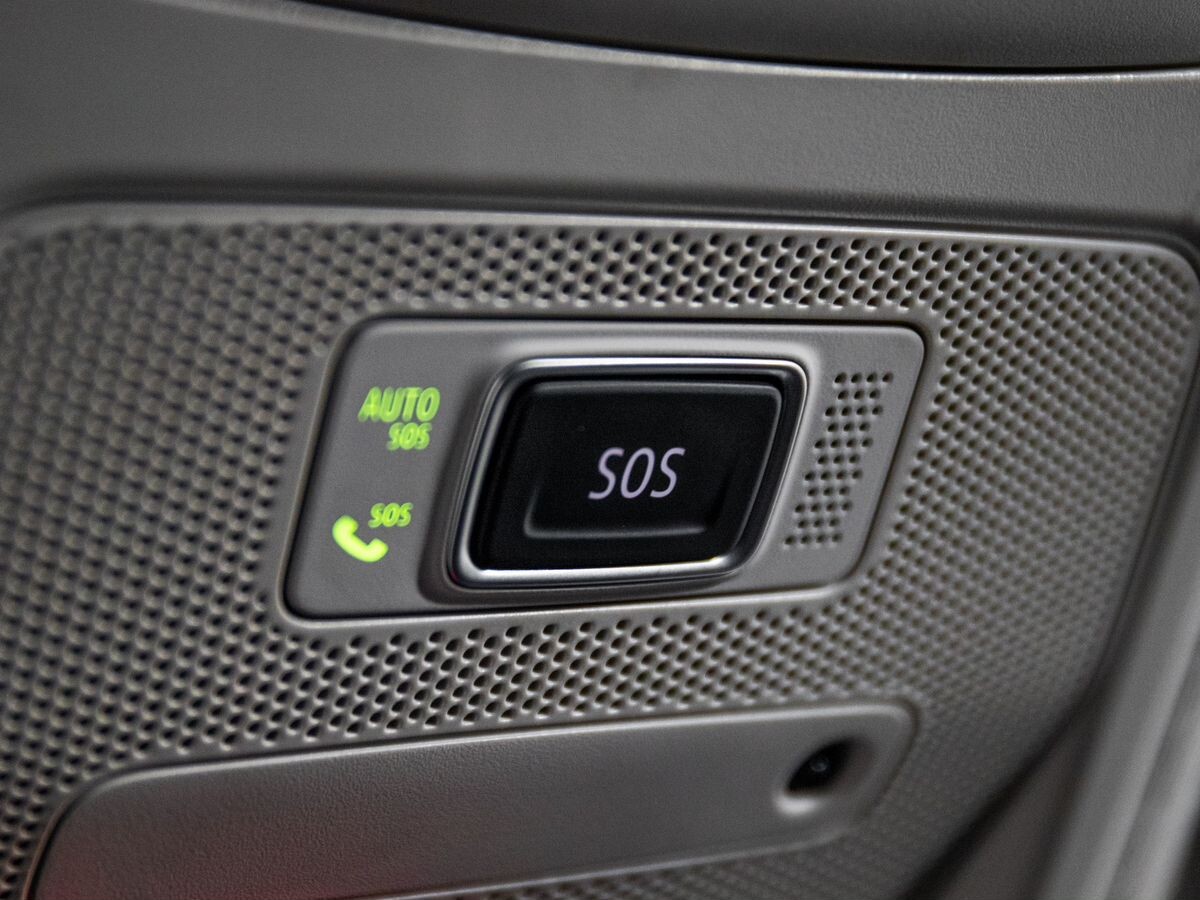 Renault Arkana 2021 - фото автомобиля