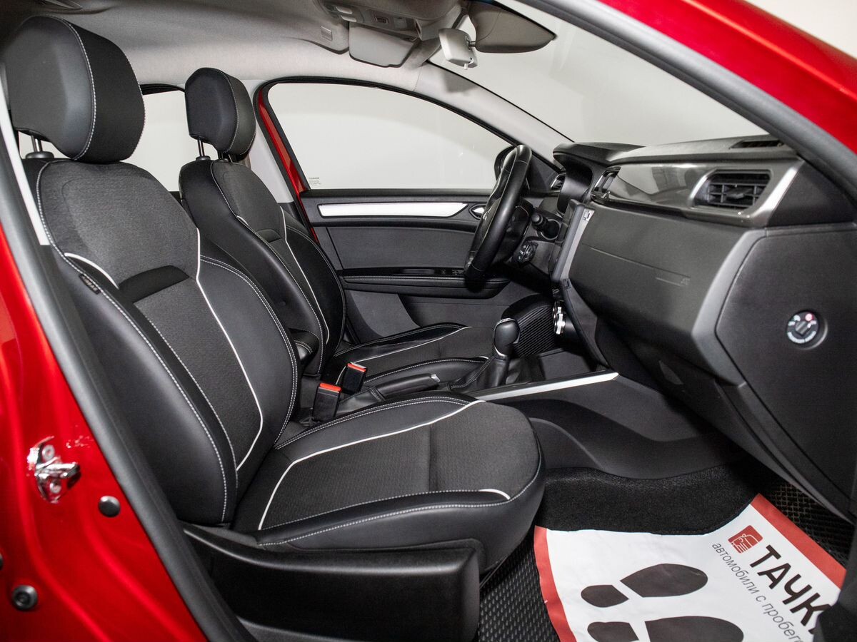 Renault Arkana 2021 - фото автомобиля