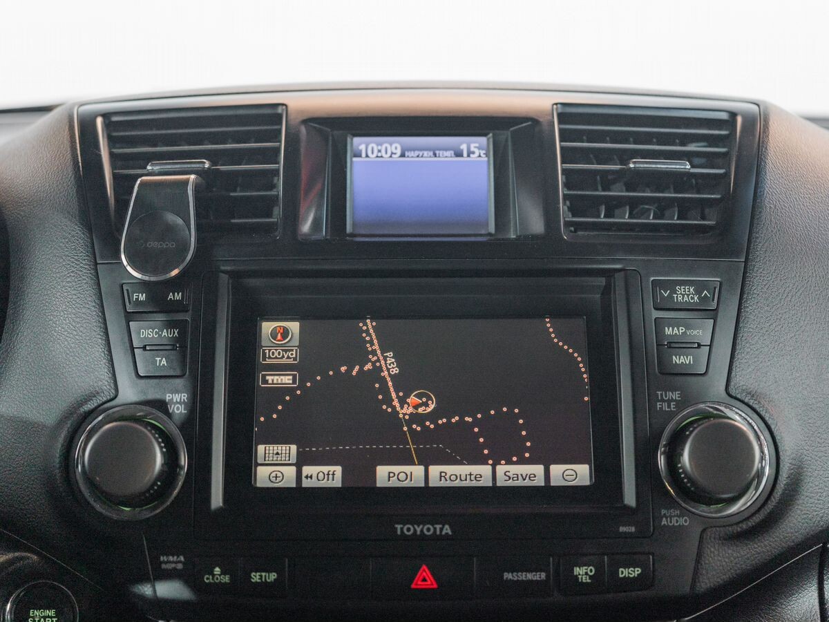 Toyota Highlander 2011 - фото автомобиля