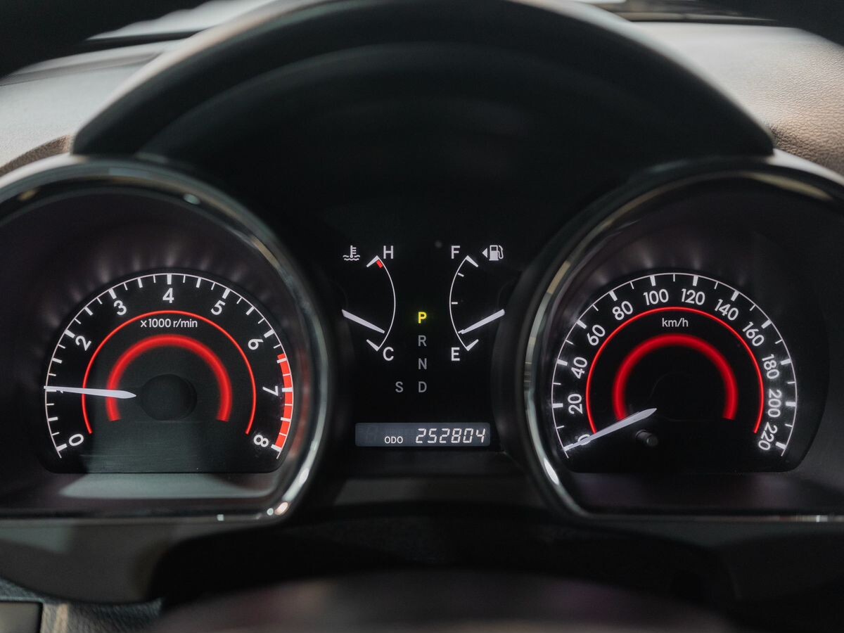 Toyota Highlander 2011 - фото автомобиля