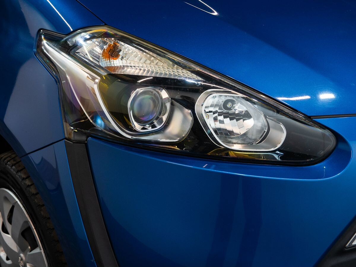 Toyota Sienta 2015 - фото автомобиля