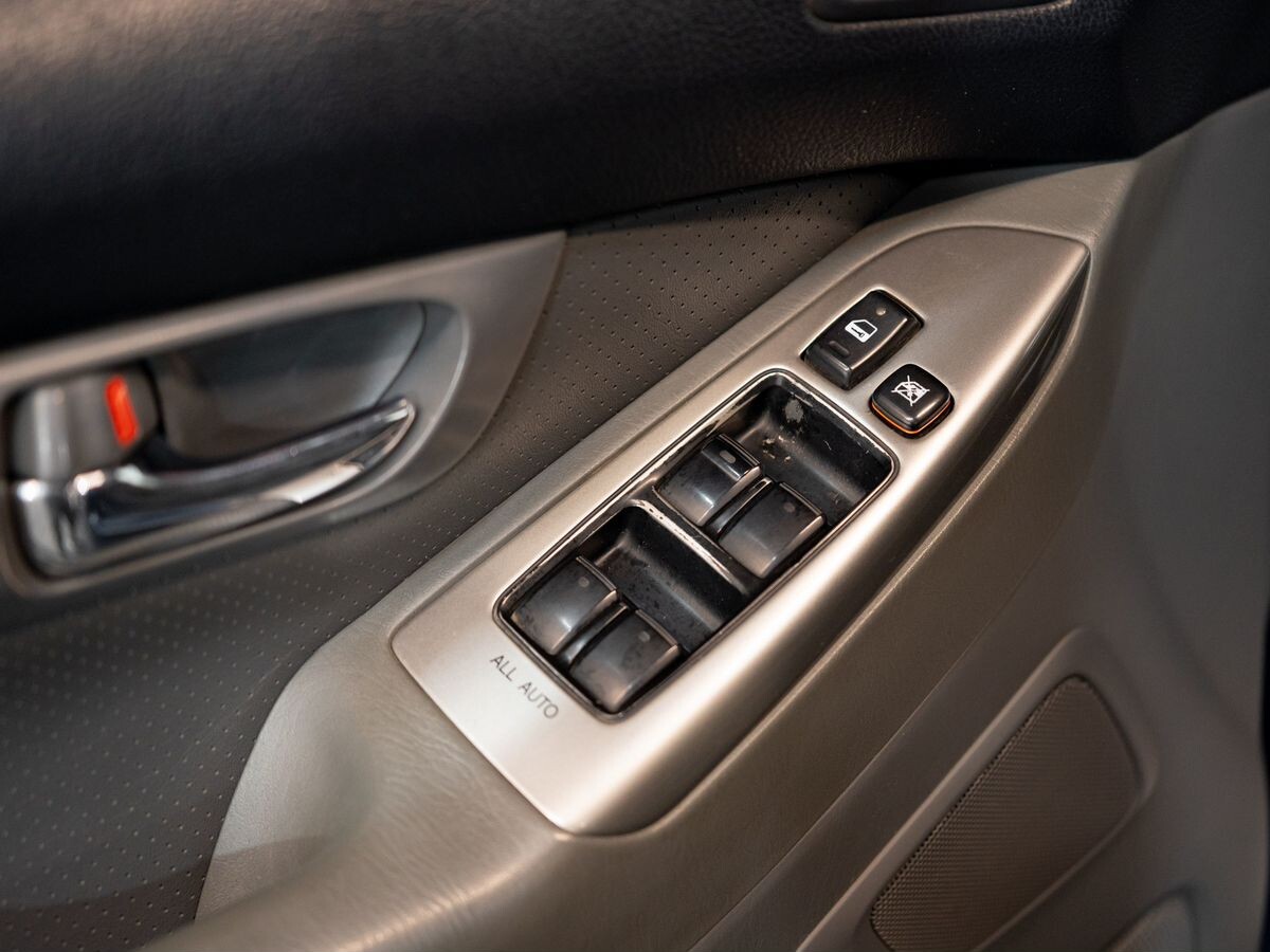 Toyota Land Cruiser Prado 2003 - фото автомобиля