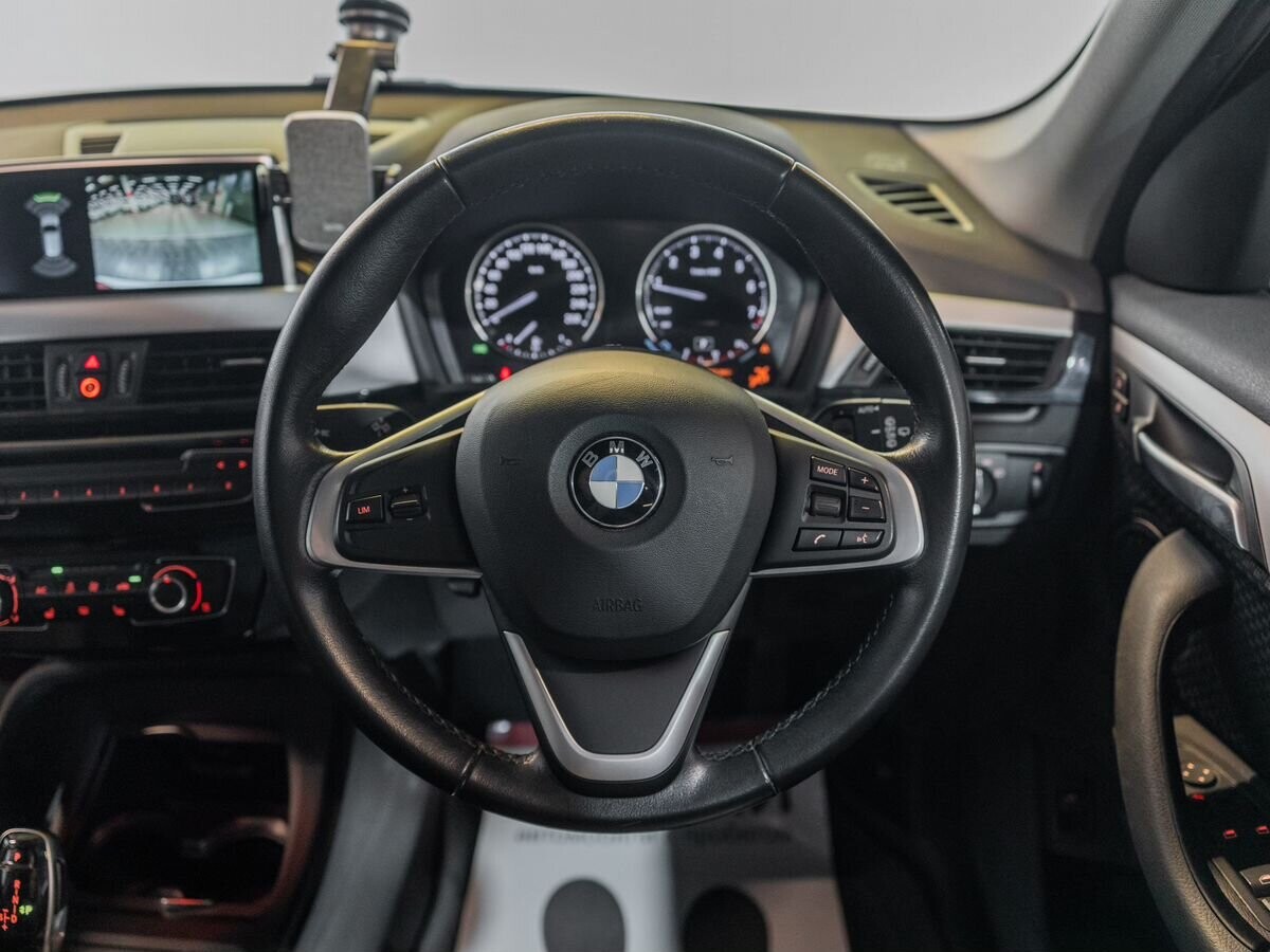 BMW X1 2019 - фото автомобиля