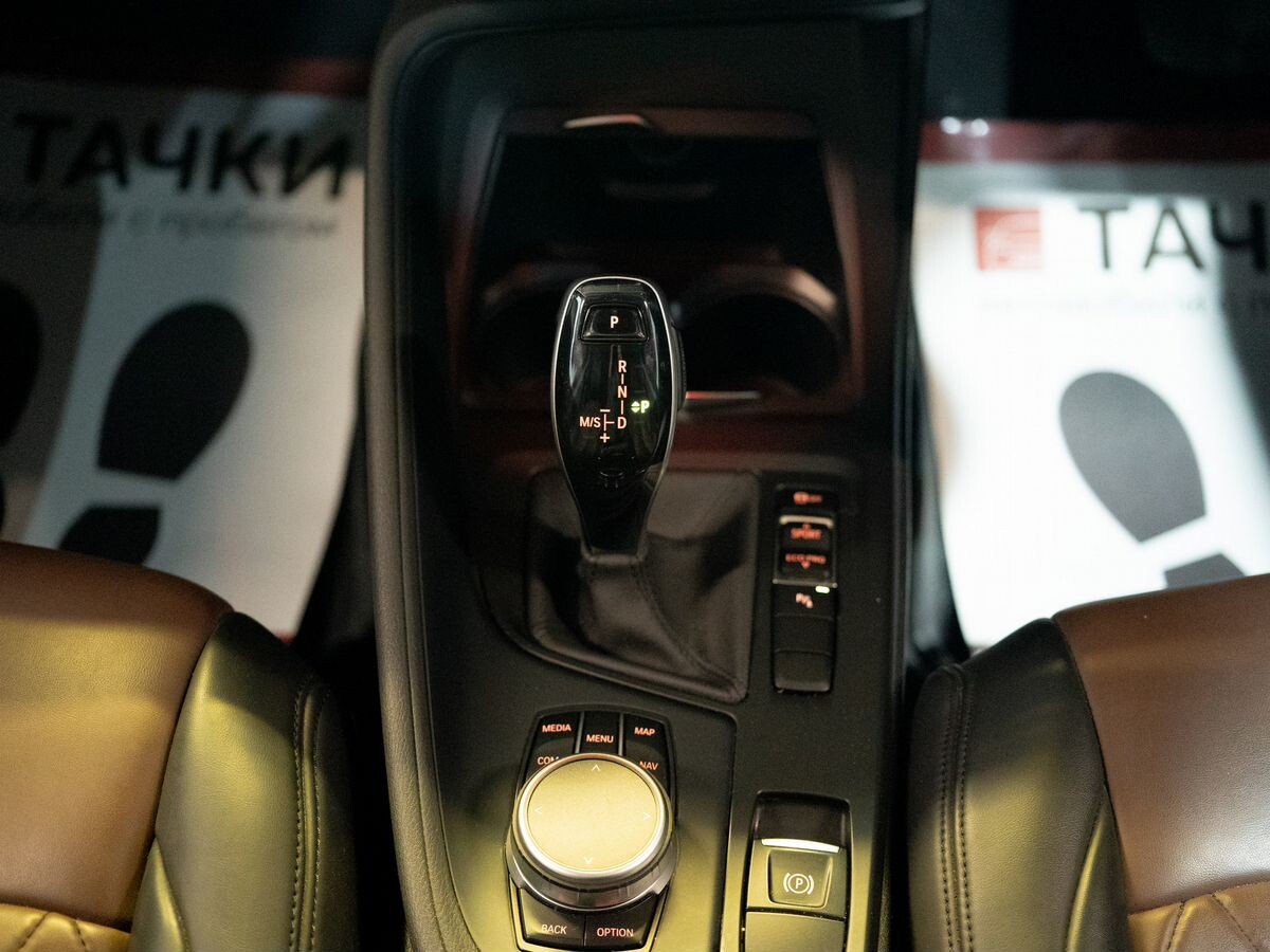 BMW X1 2019 - фото автомобиля