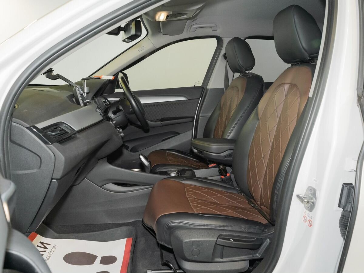 BMW X1 2019 - фото автомобиля