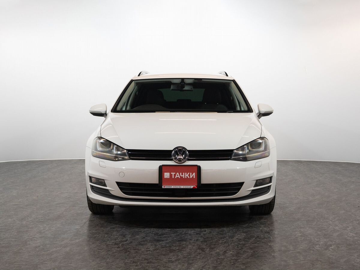 Volkswagen Golf 2013 - фото автомобиля