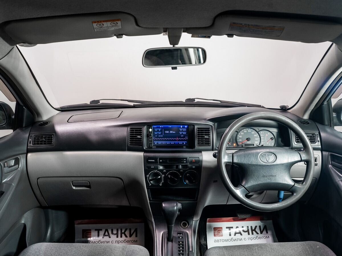 Toyota Corolla 2003 - фото автомобиля