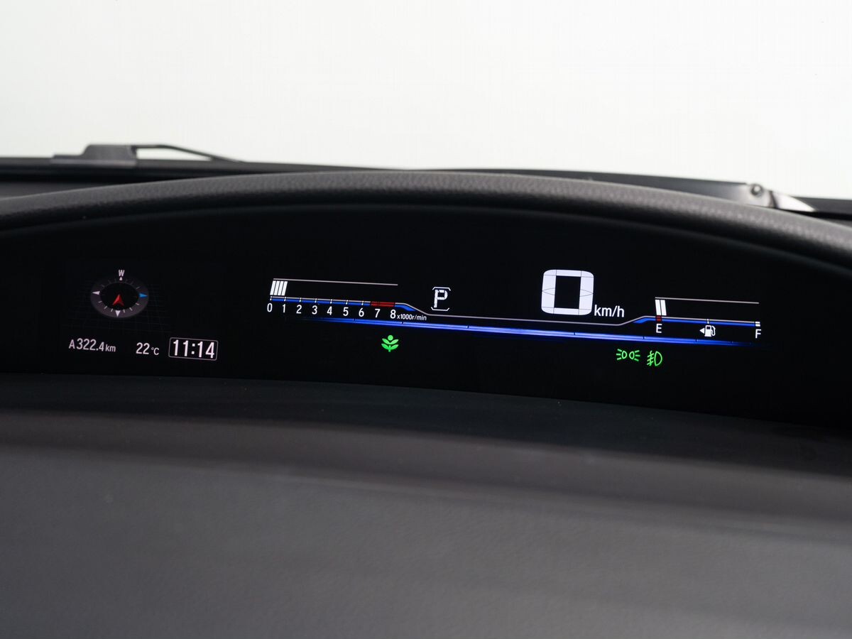 Honda Jade 2020 - фото автомобиля