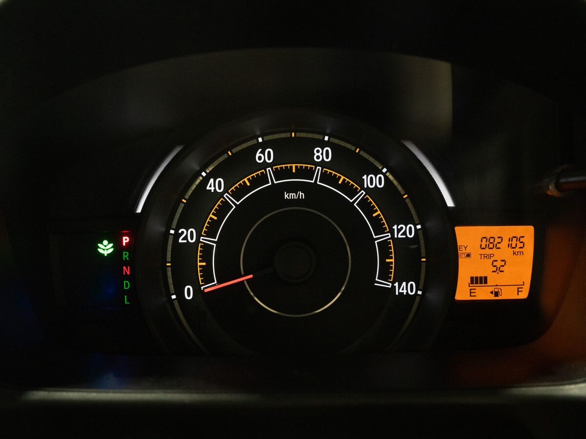 Honda N-WGN 2014 - фото автомобиля