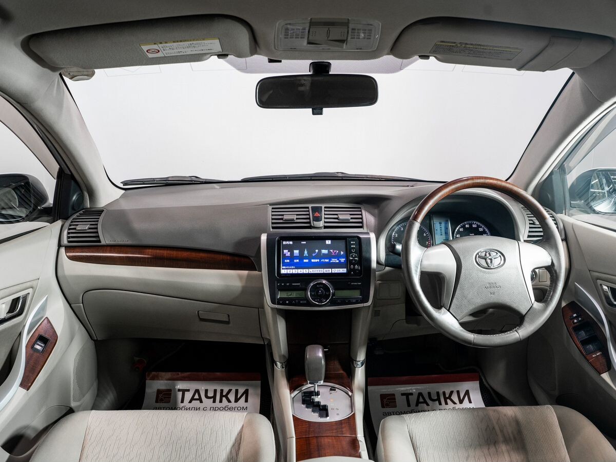 Toyota Allion 2011 - фото автомобиля
