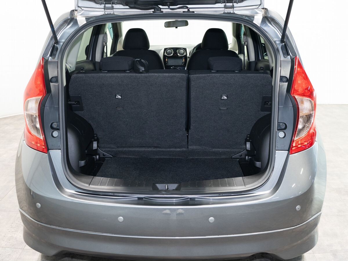 Nissan Note 2013 - фото автомобиля