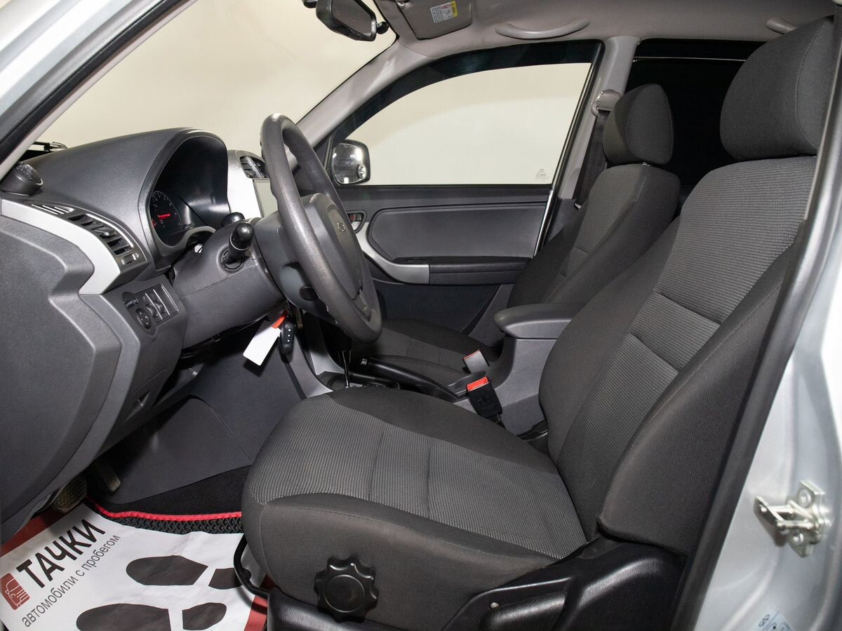 Chery Tiggo (T11) 2014 - фото автомобиля