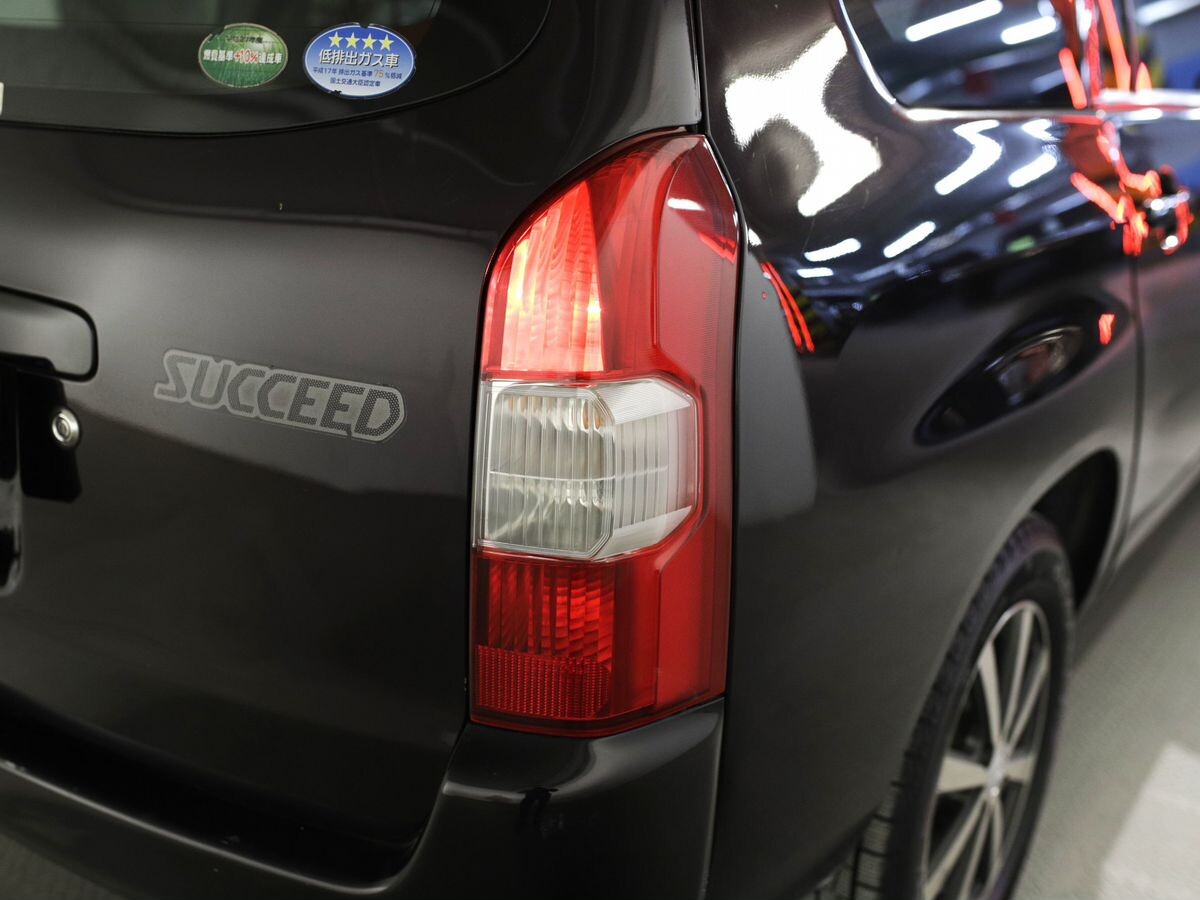 Toyota Succeed 2015 - фото автомобиля