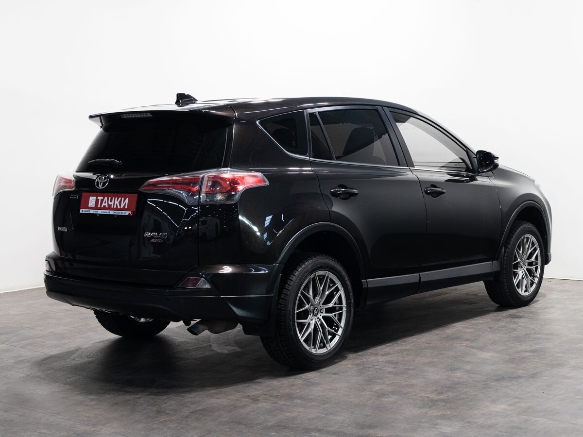 Toyota RAV4 2015 - фото автомобиля
