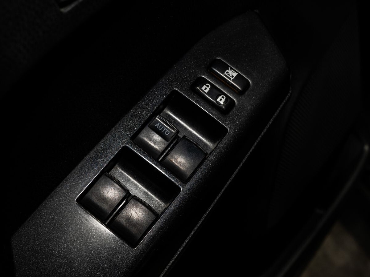 Toyota RAV4 2015 - фото автомобиля