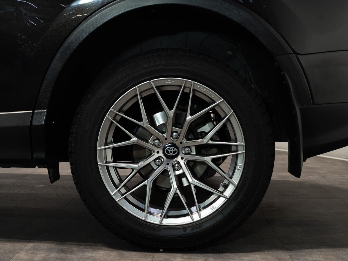 Toyota RAV4 2015 - фото автомобиля