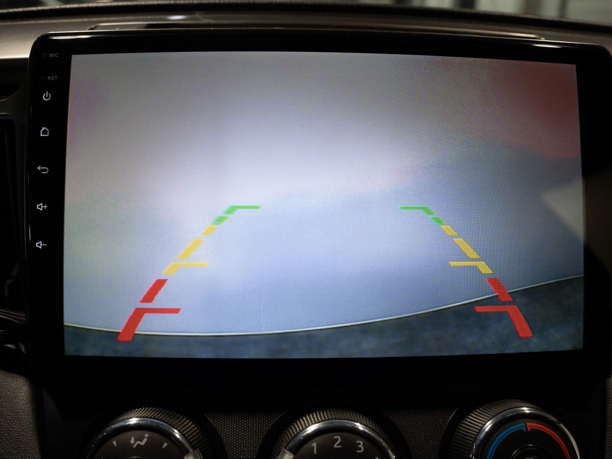 Toyota RAV4 2015 - фото автомобиля