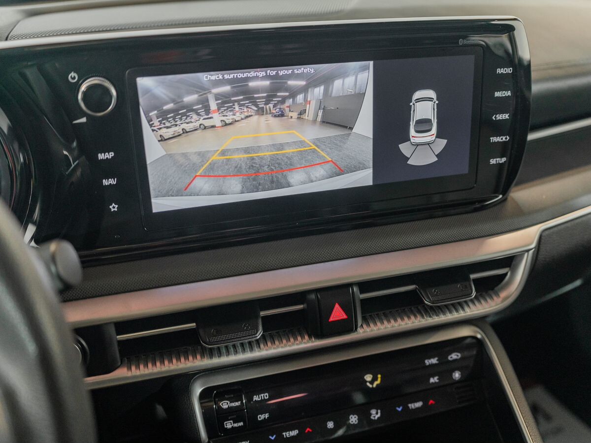 Kia K5 2020 - фото автомобиля