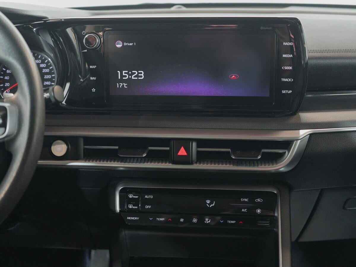 Kia K5 2020 - фото автомобиля