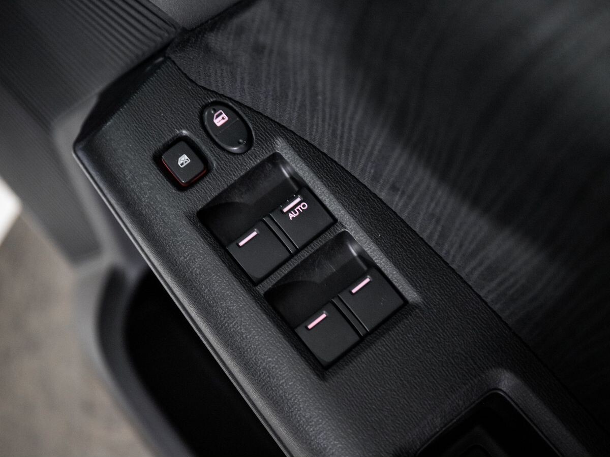 Honda Freed 2012 - фото автомобиля