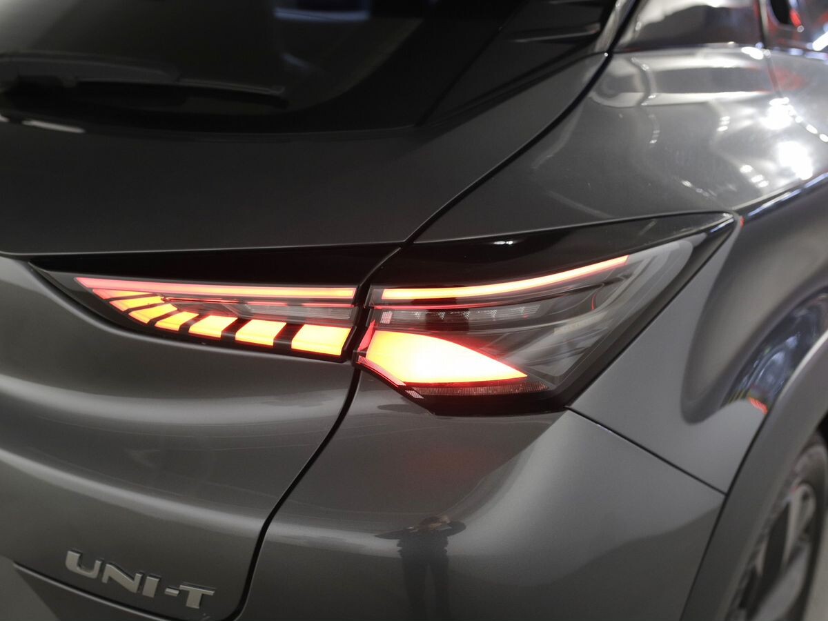 Changan UNI-T 2020 - фото автомобиля