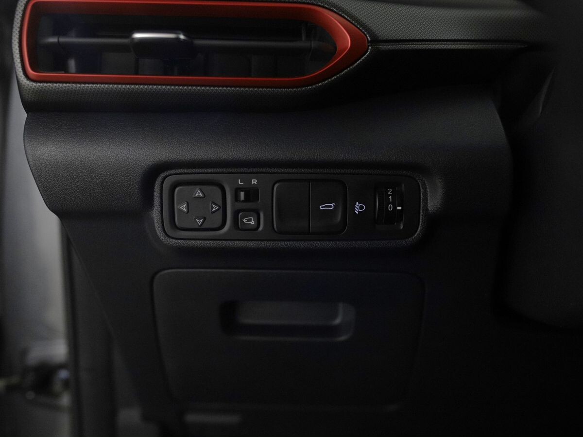 Changan UNI-T 2020 - фото автомобиля