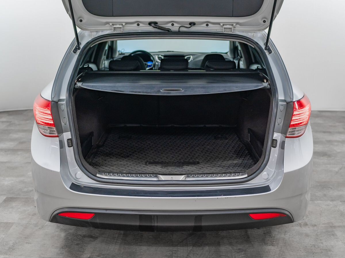 Hyundai i40 2013 - фото автомобиля