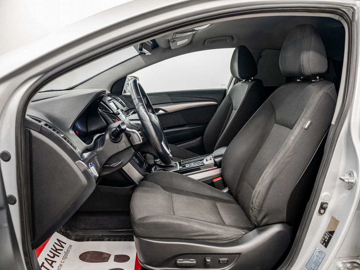 Hyundai i40 2013 - фото автомобиля