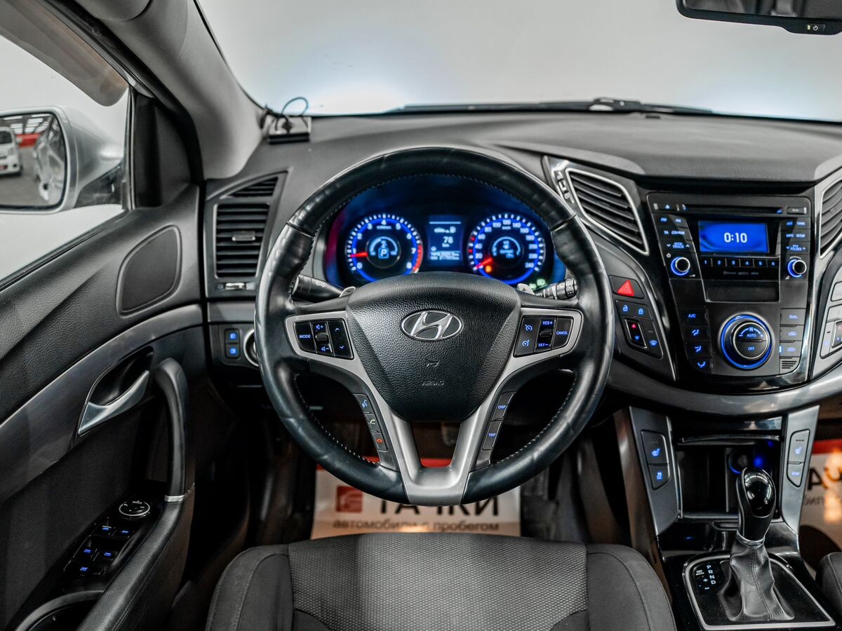 Hyundai i40 2013 - фото автомобиля