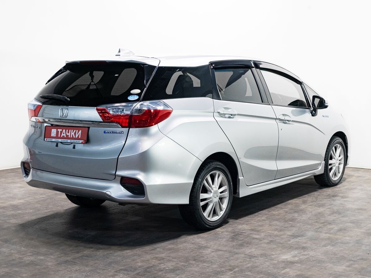 Honda Shuttle 2015 - фото автомобиля