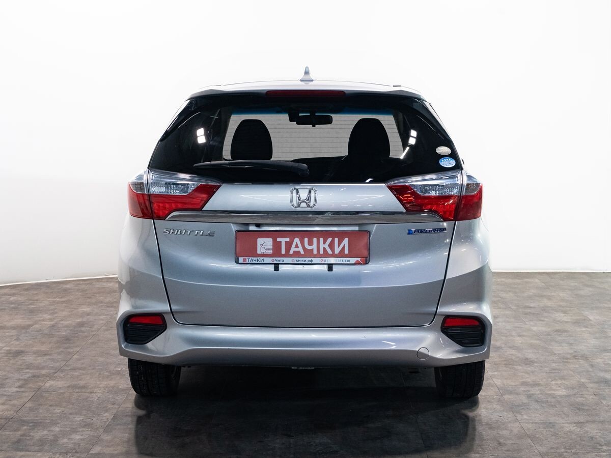 Honda Shuttle 2015 - фото автомобиля