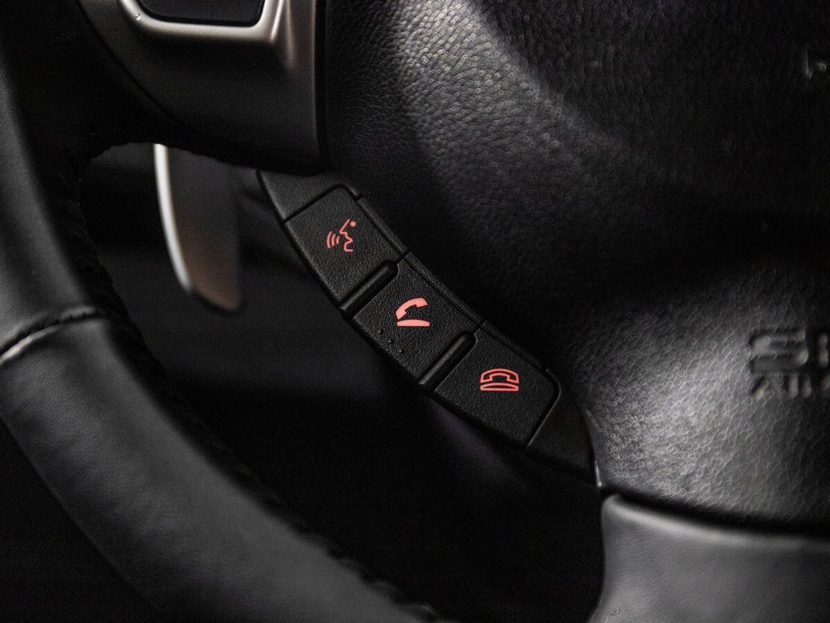 Mitsubishi Outlander 2011 - фото автомобиля