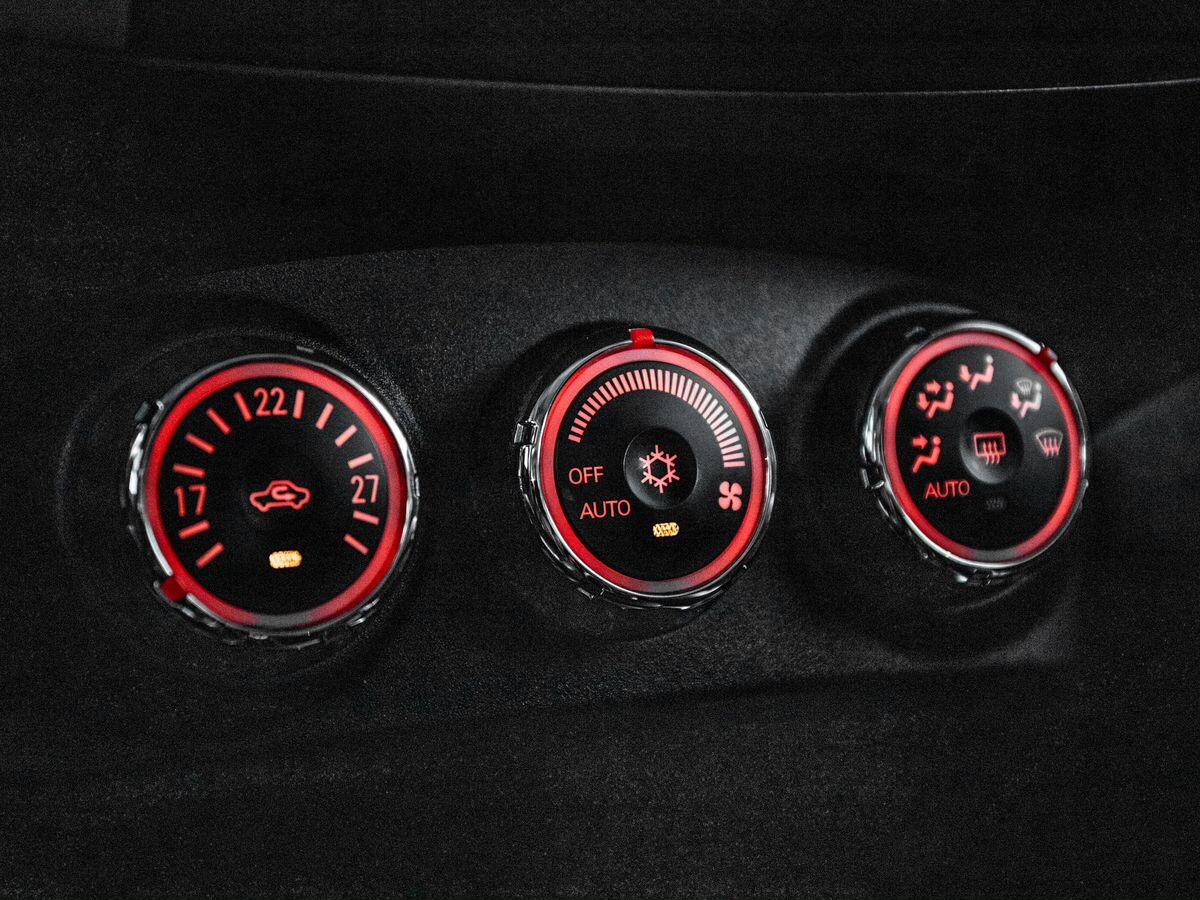 Mitsubishi Outlander 2011 - фото автомобиля