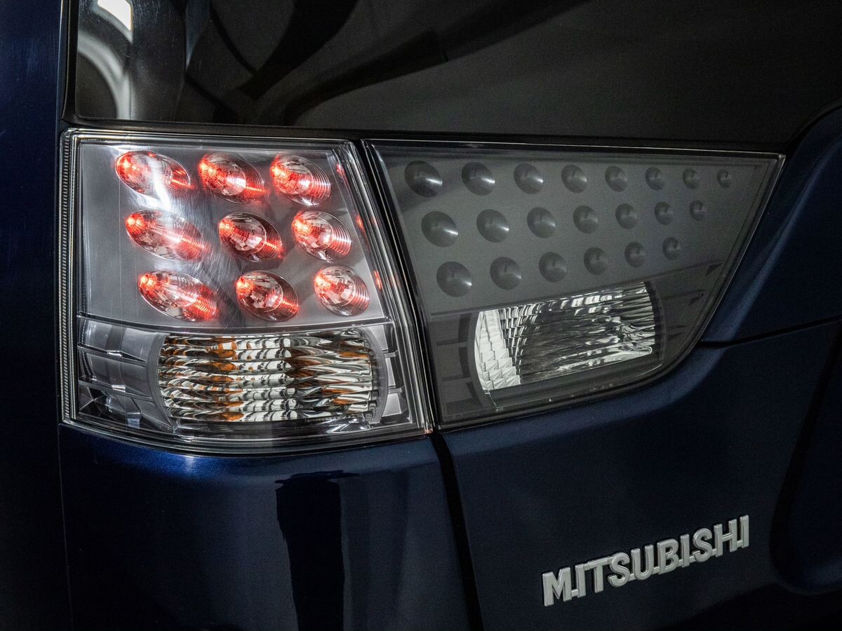 Mitsubishi Outlander 2011 - фото автомобиля