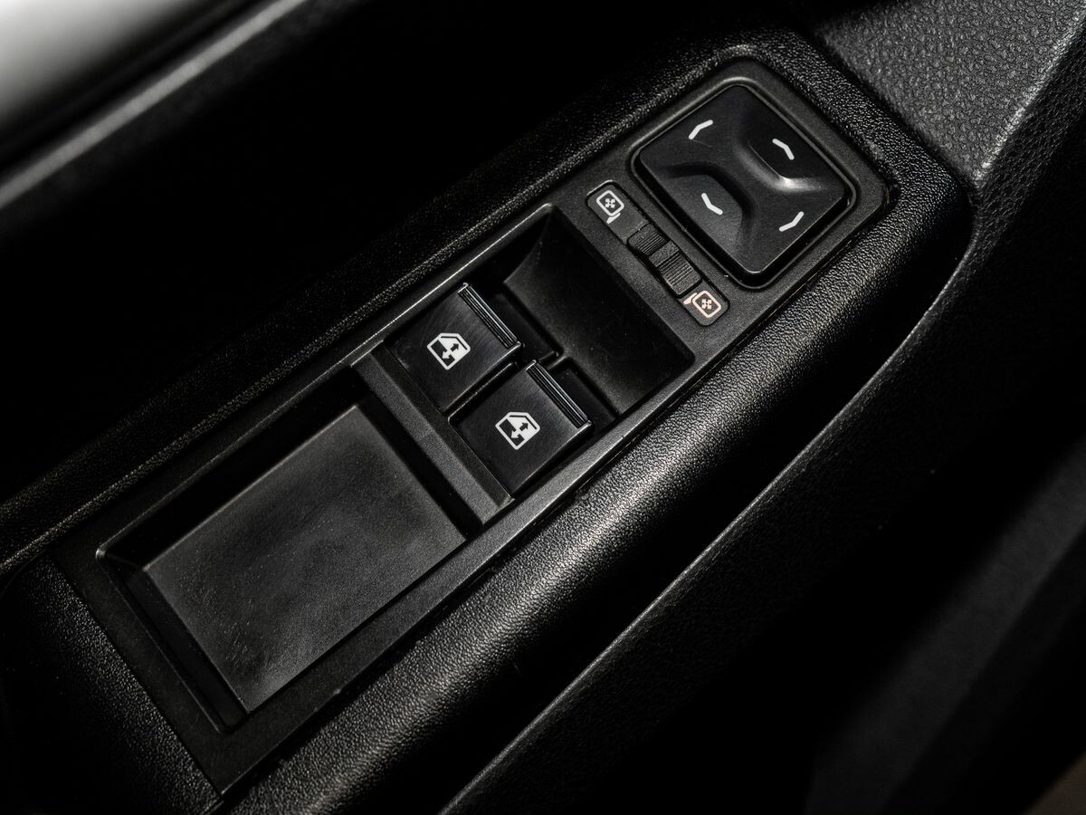 Lada (ВАЗ) Vesta 2016 - фото автомобиля