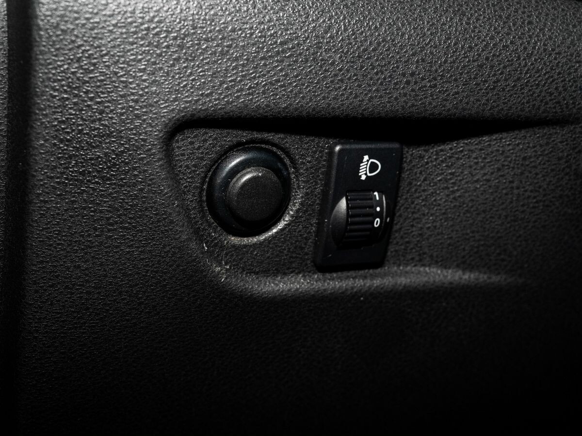 Lada (ВАЗ) Vesta 2016 - фото автомобиля