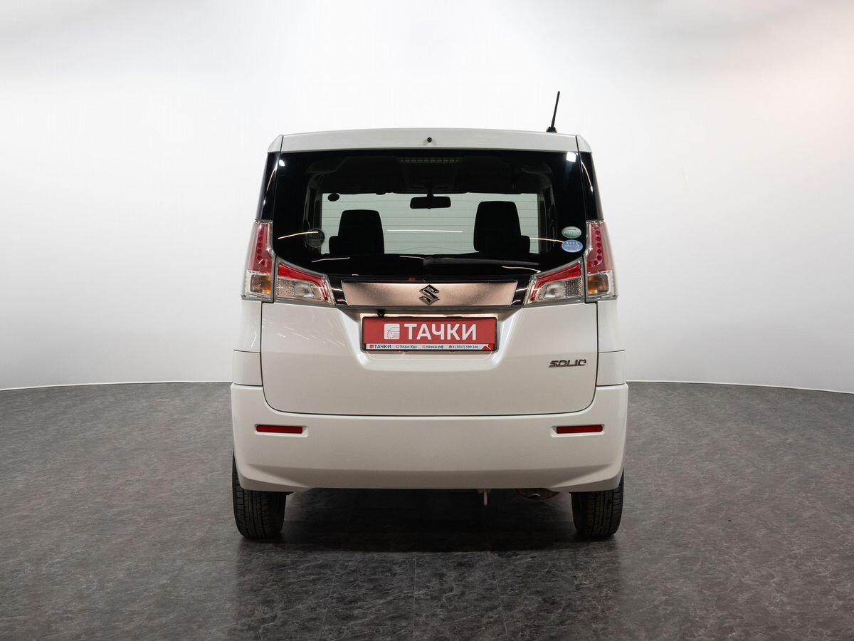 Suzuki Solio 2018 - фото автомобиля
