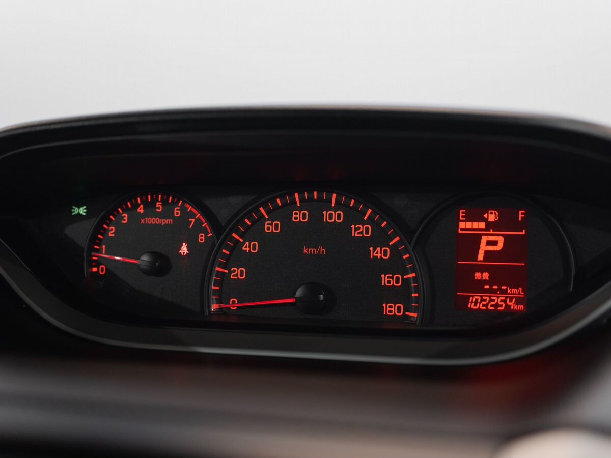 Suzuki Solio 2018 - фото автомобиля