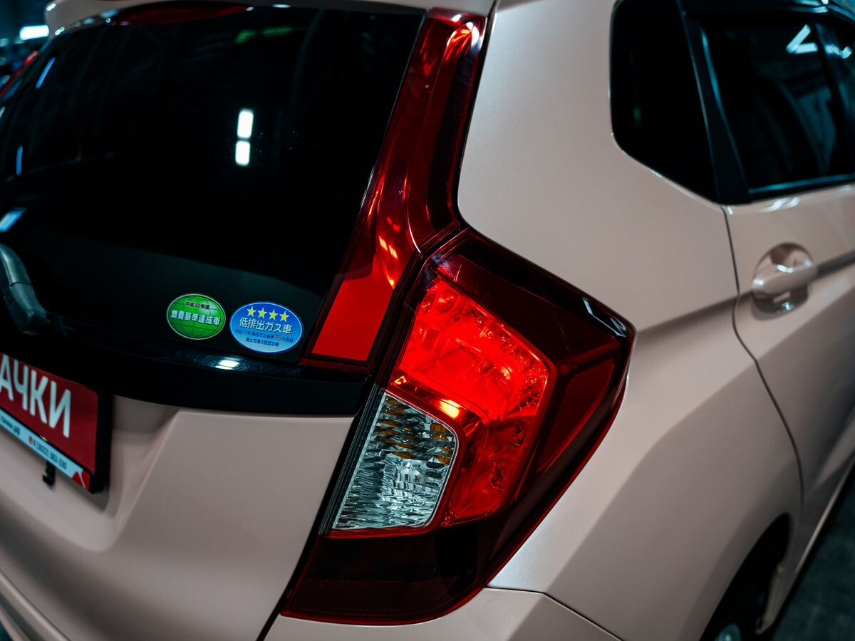 Honda Fit 2016 - фото автомобиля