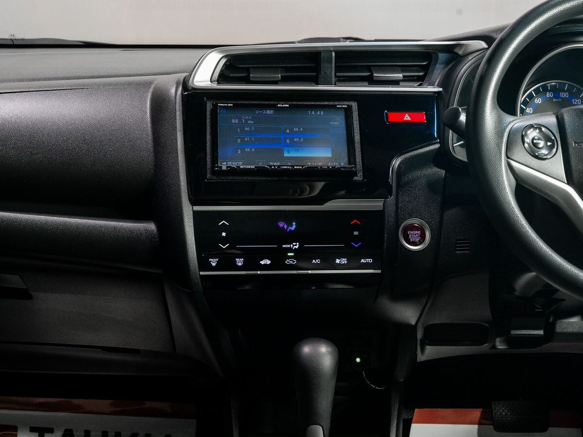 Honda Fit 2016 - фото автомобиля