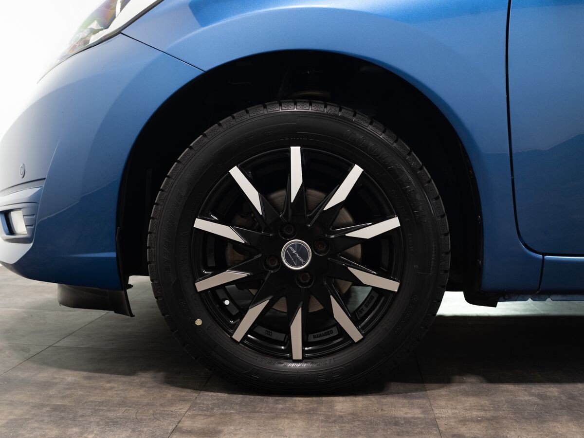 Nissan Note 2018 - фото автомобиля