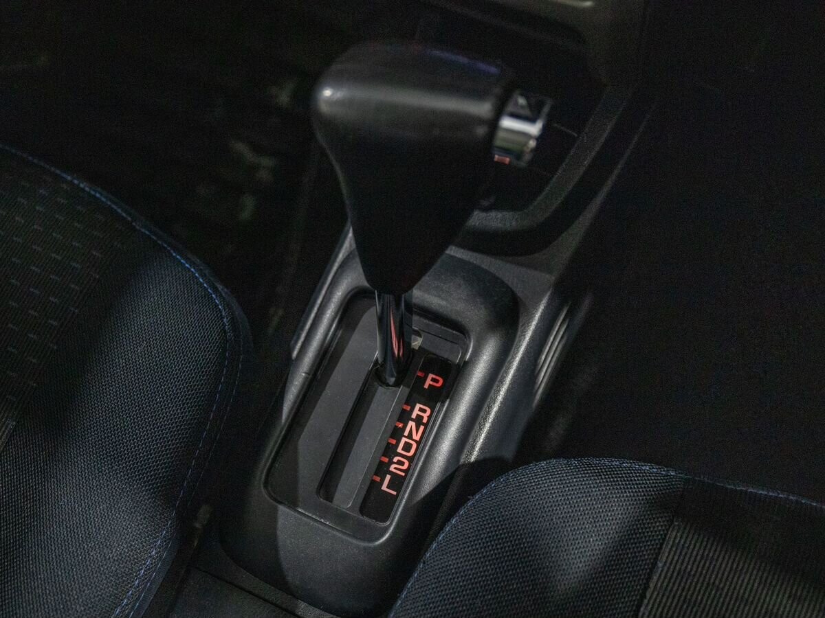 Daihatsu Terios 2010 - фото автомобиля