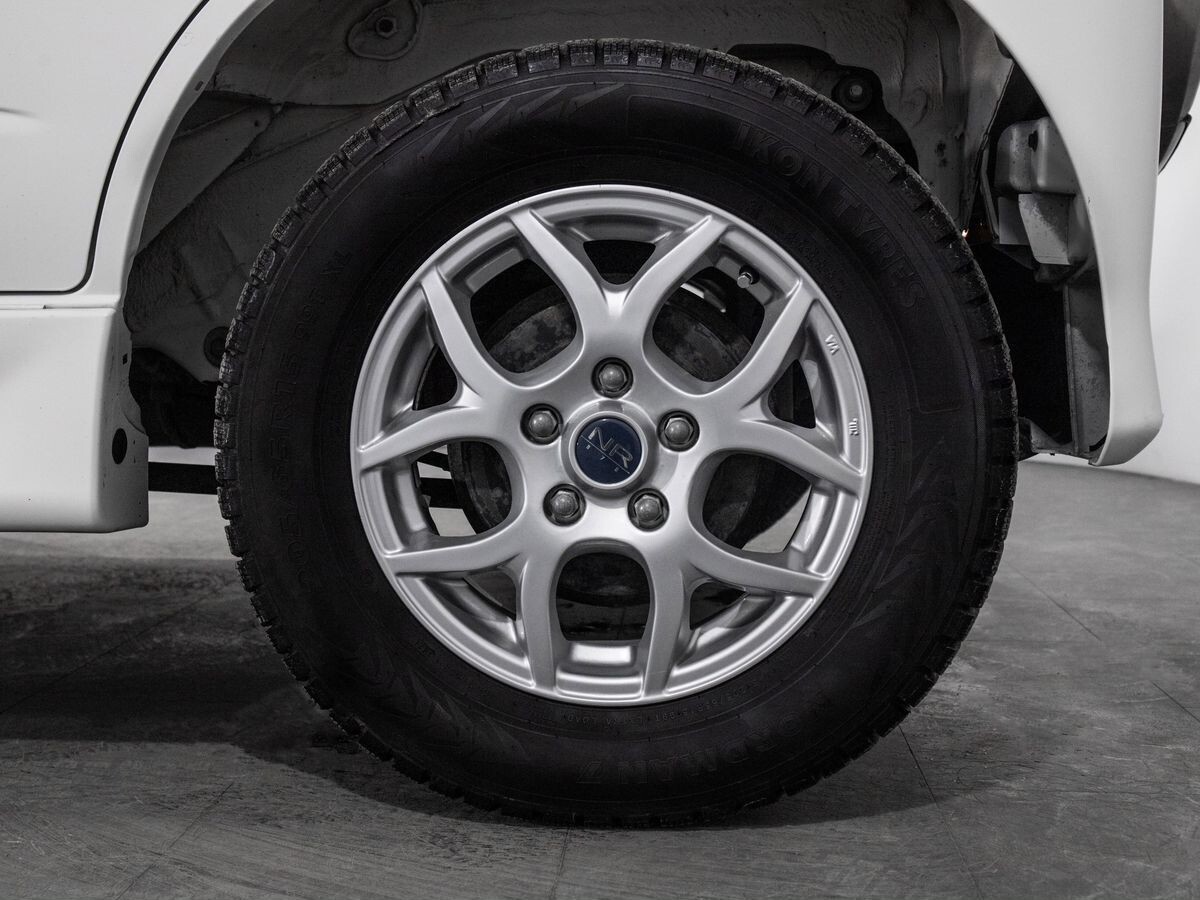 Daihatsu Terios 2010 - фото автомобиля