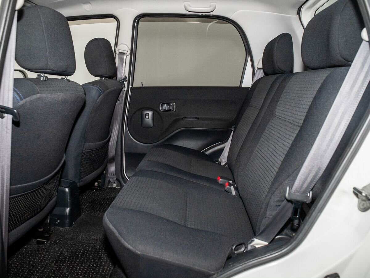 Daihatsu Terios 2010 - фото автомобиля