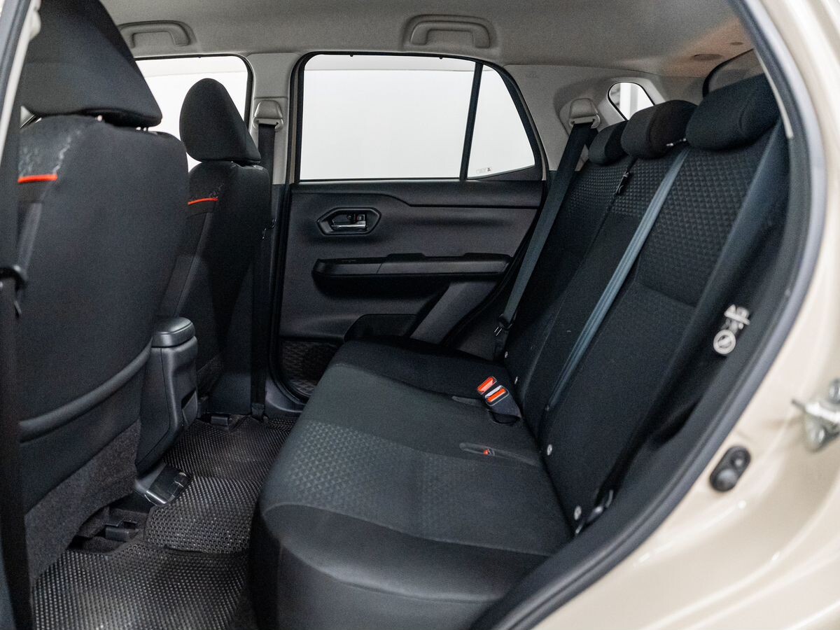 Toyota Raize 2020 - фото автомобиля